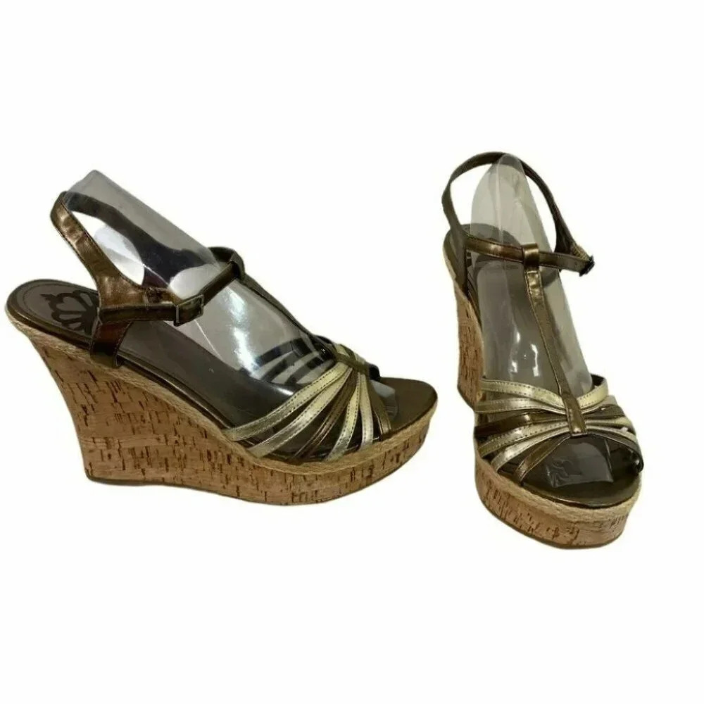 Fergalicious 10 gold/bronze metallic cork wedges